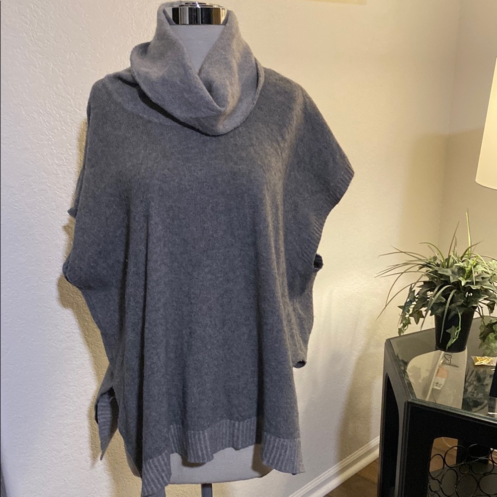 Bianca B Gray Cowl Neck Women's Sweater size s/m